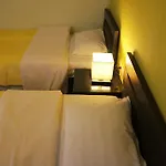 Venus Hotel 2*