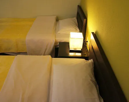 Venus Hotel 2*