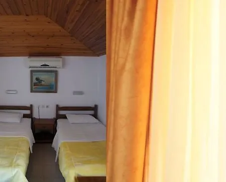 Venus Hotel 2*