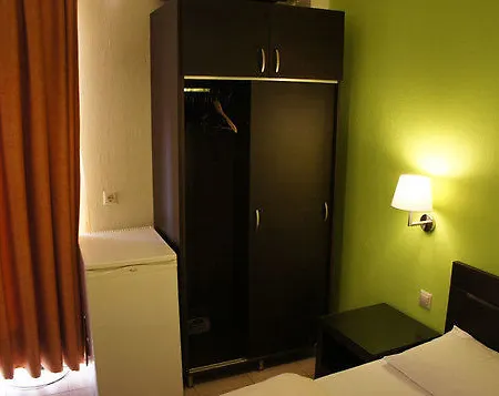 Venus فندق Paralía